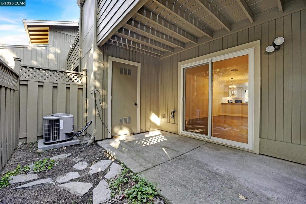 EASTGATE - Residential