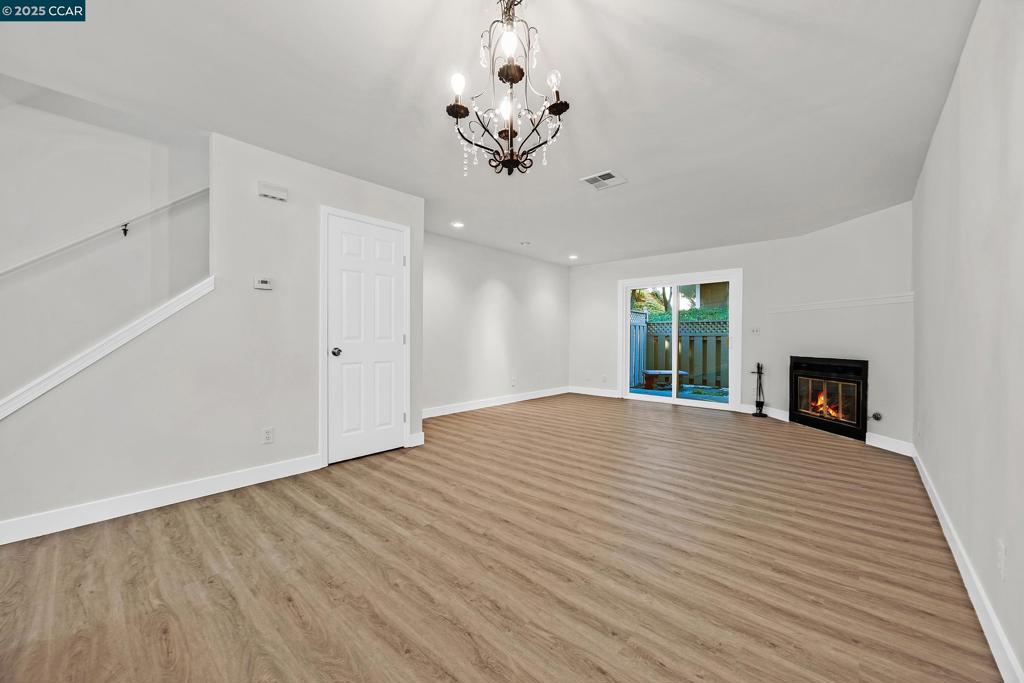 EASTGATE - Residential