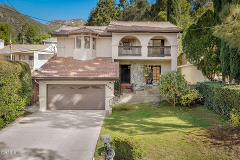 Photo of 2307 Dorothy Street, La Crescenta, CA 91214 (MLS # P1-25873)
