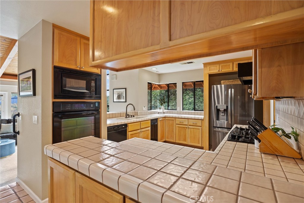 14836 Eagle Ridge Drive