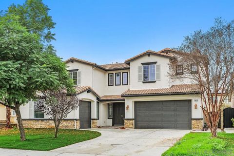 36079 Pansy St Winchester CA 92596