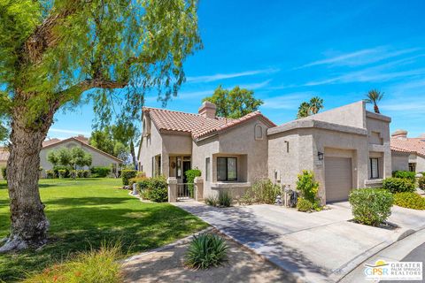Photo of 41547 Princeville Lane, Palm Desert, CA 92211 (MLS # 26840041PS)