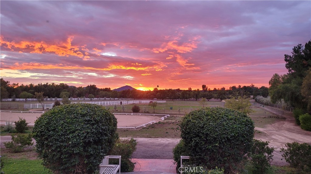 820 Santa Fe Highlands Dr