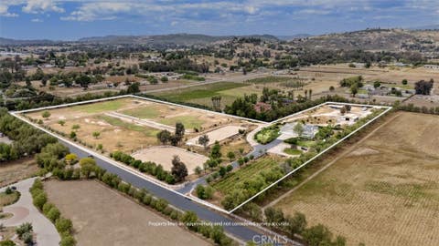 Photo of 820 Santa Fe Highlands Dr Dr, Ramona, CA 92065 (MLS # IG26082688)