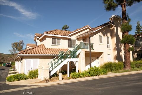 Photo of 272 Fieldstone Way #A, Simi Valley, CA 93065 (MLS # SR26009319)