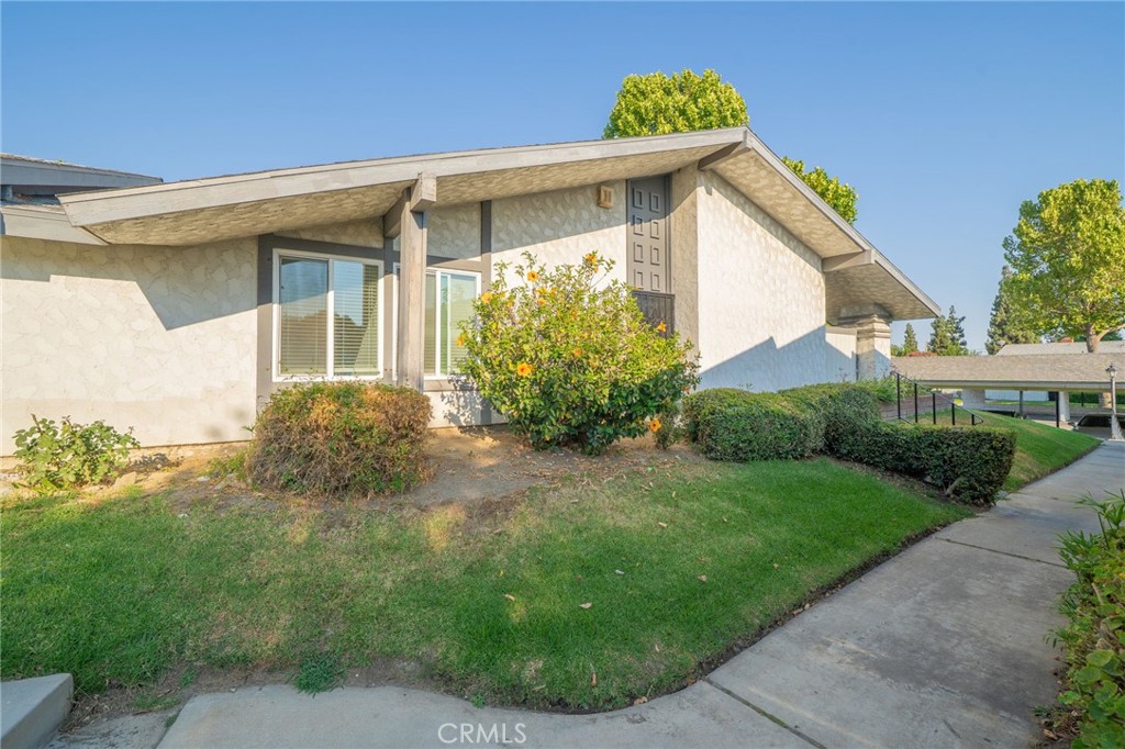 Beautifully updated 2-bedroom, 1-bathroom single-story condo located in the heart of Upland! This charming 969 sq ft home features a bright and open layout with soaring vaulted ceilings, new wood-style flooring, and abundant natural light throughout. The spacious living area flows seamlessly to a private patio, perfect for relaxing or entertaining.
Enjoy cooking in the fully remodeled kitchen featuring new white shaker cabinetry, quartz countertops, stainless steel appliances, and modern hardware. The updated bathroom includes a stylish new vanity, updated fixtures, and sleek finishes.
Additional upgrades include a new water heater, brand new high efficiency Lennox heating and air conditioning system with new duct work for improved performance and indoor air quality, in-unit laundry, fresh interior paint, and ample storage. The community offers fantastic amenities including a sparkling pool and spa, well-maintained greenbelts, and carport parking.
Conveniently located near shopping, dining, schools, and freeway access, this turnkey home is ideal for first-time buyers, downsizers, or investors. Don’t miss out—schedule your private showing today!