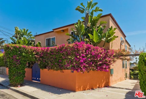 Photo of 710 Pier Avenue #1, Santa Monica, CA 90405 (MLS # 26914979)