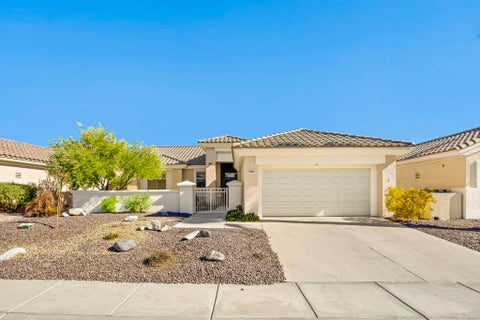 Photo of 78804 Platinum Drive, Palm Desert, CA 92211 (MLS # 219152331DA)