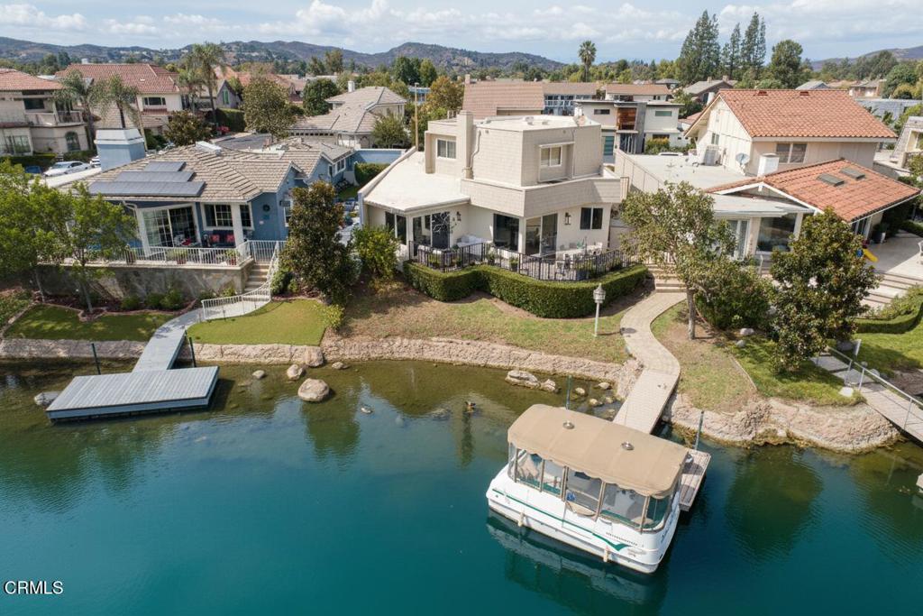 Westlake Island-711 - Residential