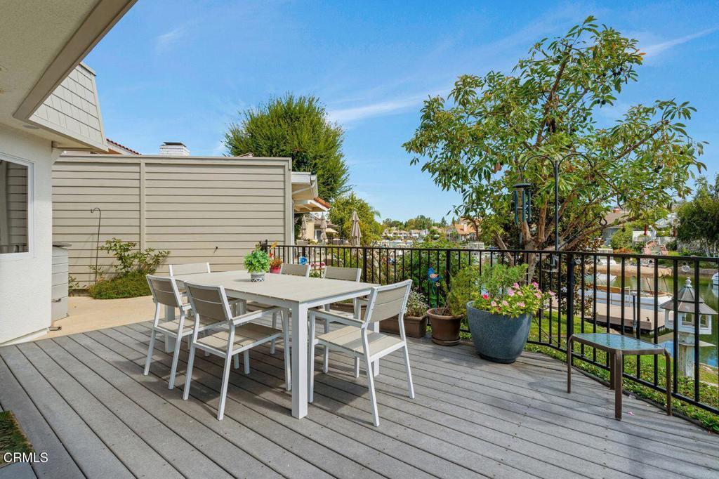 Westlake Island-711 - Residential