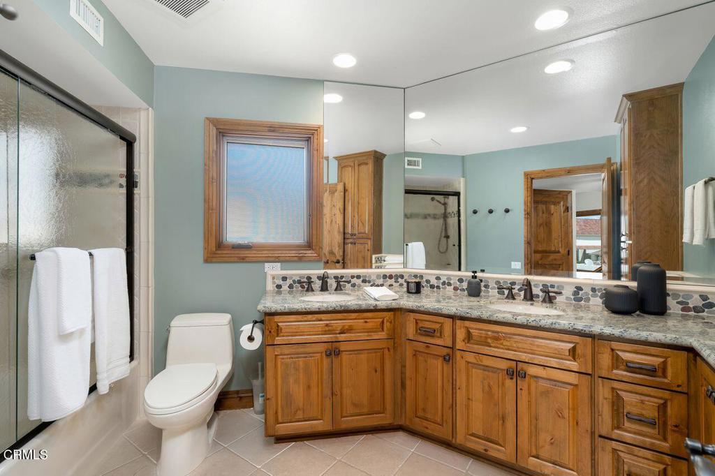 Westlake Island-711 - Residential