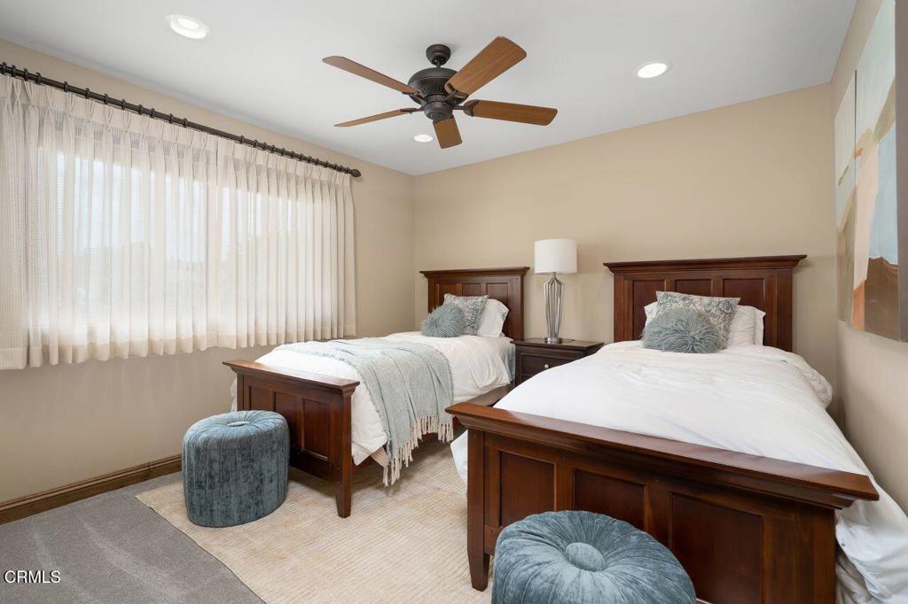 Westlake Island-711 - Residential