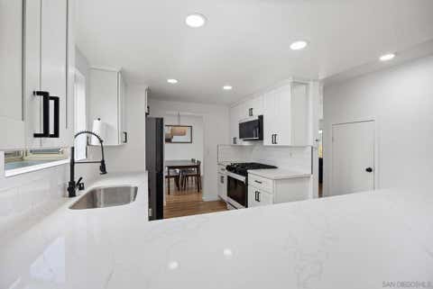 Tiny photo for 1406 Green Bay ST, San Diego, CA 92154 (MLS # 260017805SD)