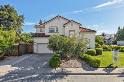 Photo of 17482 Belletto DR, Morgan Hill, CA 95037 (MLS # ML82046991)