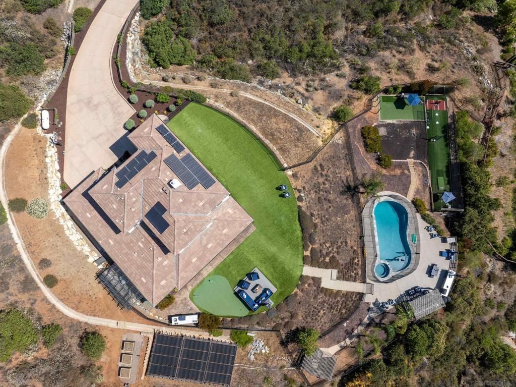 Photo of 14546 Highcrest Ct Ct, Poway, CA 92064 (MLS # 250040709SD)
