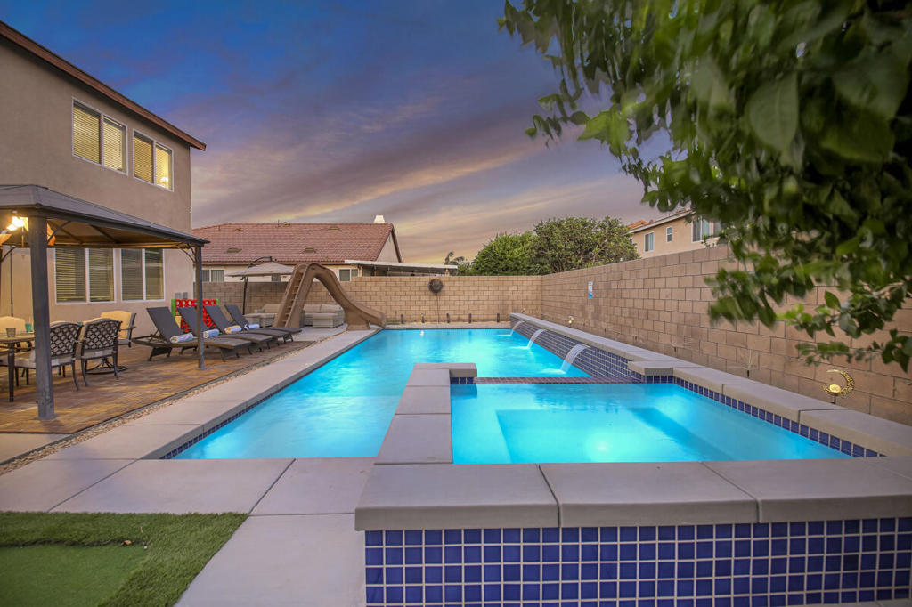 La Morada - Residential