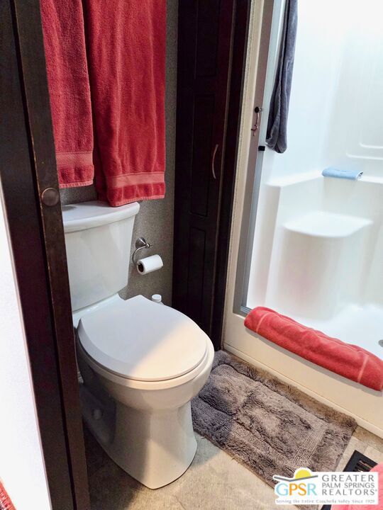 Desert Shadows Rv Re - Land