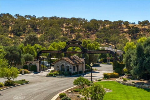 Photo of 1920 Fire Rock Loop, Templeton, CA 93465 (MLS # NS26019382)