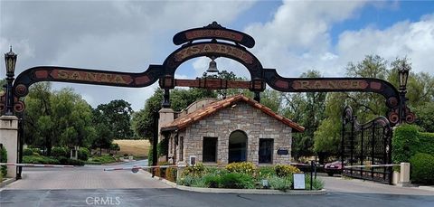 Photo of 1920 Fire Rock Loop, Templeton, CA 93465 (MLS # NS26019382)