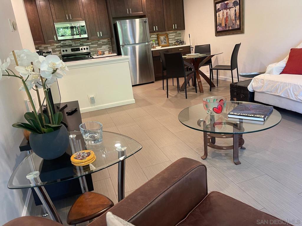 La Jolla - Residential Lease