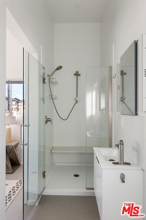 Tiny photo for 161 N Garden Street, Ventura, CA 93001 (MLS # 25629311)