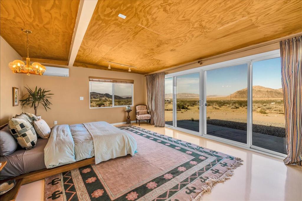 Properties 3 4171 Hughes Lane