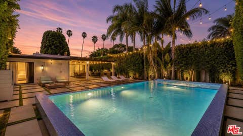 Photo of 631 N Fuller Avenue, Los Angeles, CA 90036 (MLS # 26876007)