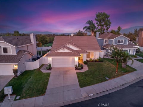Photo of 43186 Corte Tolosa, Temecula, CA 92592 (MLS # SW26197963)