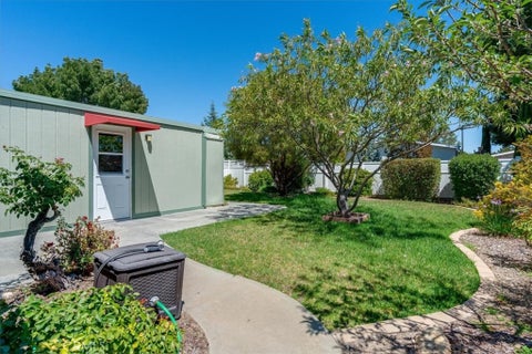 Tiny photo for 2 Dove Court, Paso Robles, CA 93446 (MLS # NS26136029)