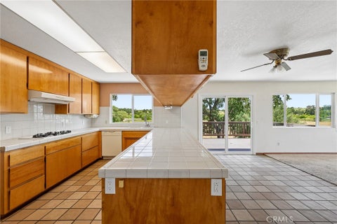 Tiny photo for 335 Phillips RD, Templeton, CA 93465 (MLS # NS26114236)