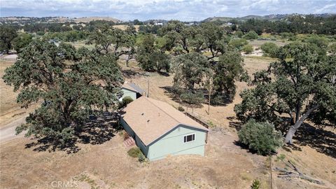 Tiny photo for 335 Phillips RD, Templeton, CA 93465 (MLS # NS26114236)