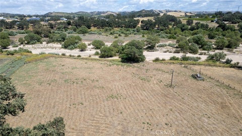 Tiny photo for 335 Phillips RD, Templeton, CA 93465 (MLS # NS26114236)
