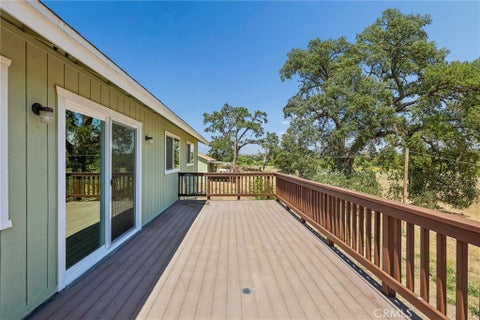Tiny photo for 335 Phillips RD, Templeton, CA 93465 (MLS # NS26114236)