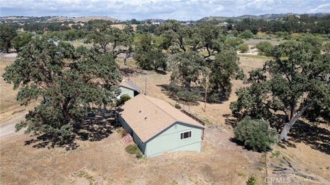 Tiny photo for 335 Phillips RD, Templeton, CA 93465 (MLS # NS26114236)