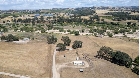 Tiny photo for 335 Phillips RD, Templeton, CA 93465 (MLS # NS26114236)