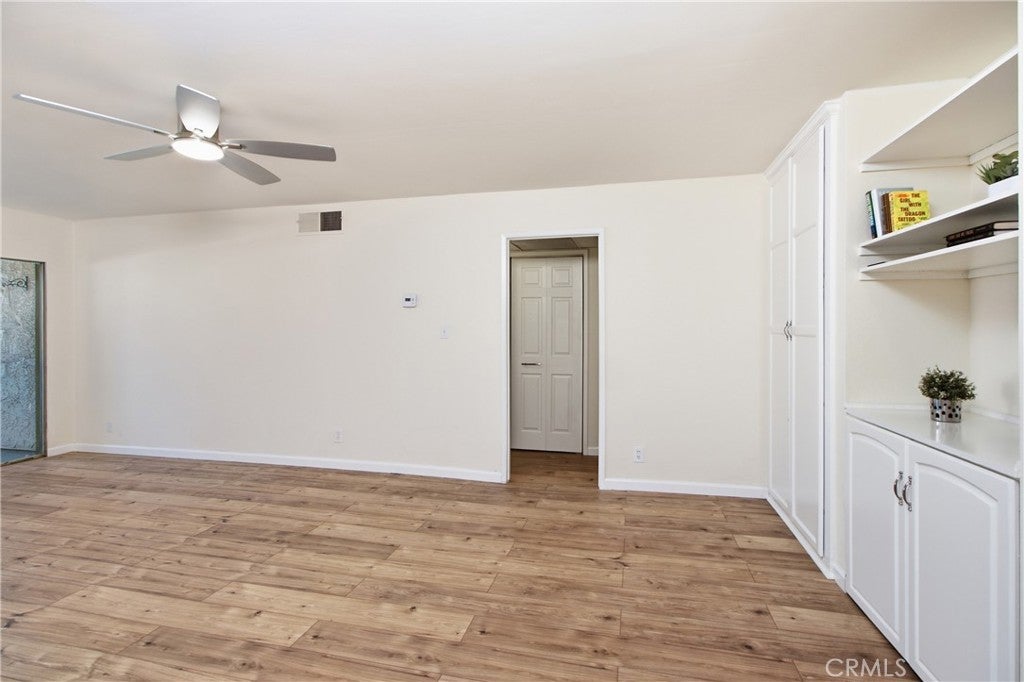 2386 E Del Mar Boulevard 111