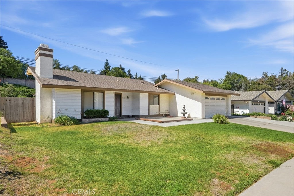 1524 Tiffany Park