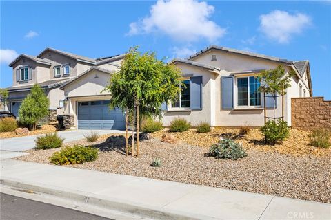 Photo of 12576 Wycliff Ln, Victorville, CA 92392 (MLS # CV26087881)