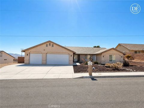 Photo of 1321 Prairie Drive, Barstow, CA 92311 (MLS # HD26144180)