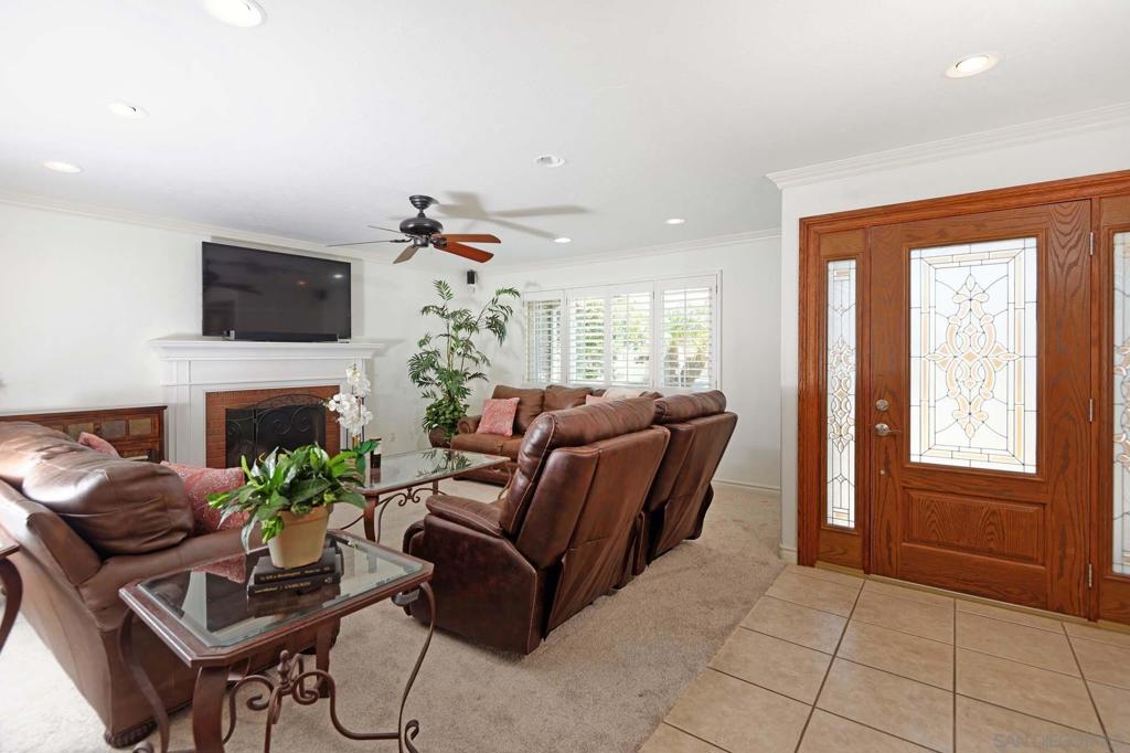 656 Dewane Dr