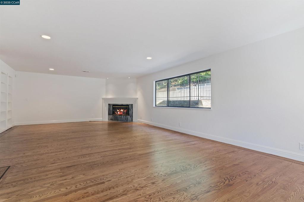 Not Listed - Residential