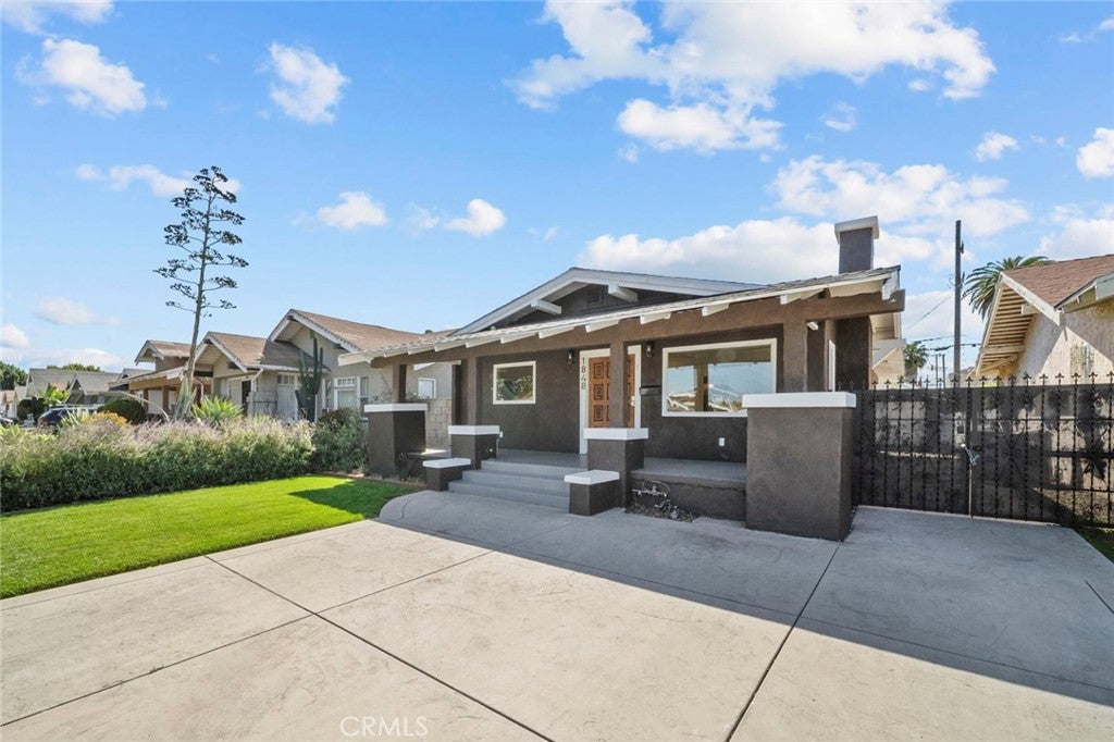 1848 Middleton Pl, Los Angeles CA 90062