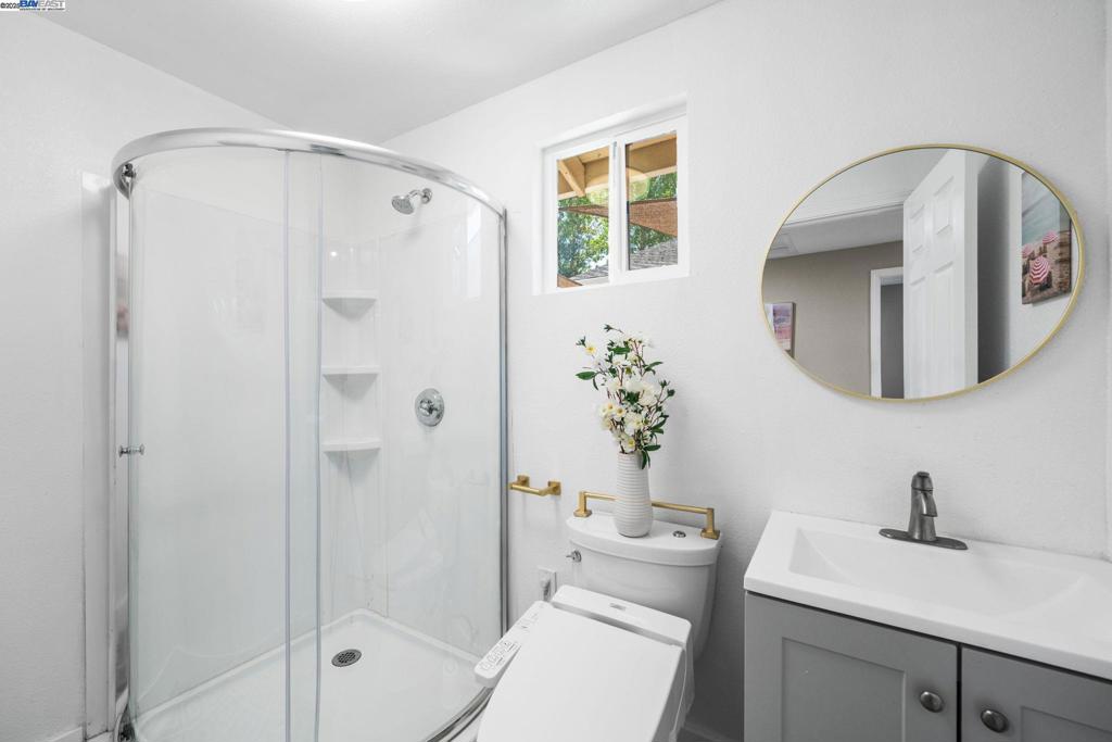 MISSION VALLEY - Residential