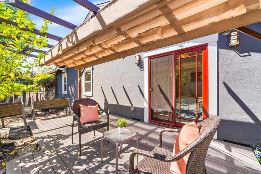MISSION VALLEY - Residential