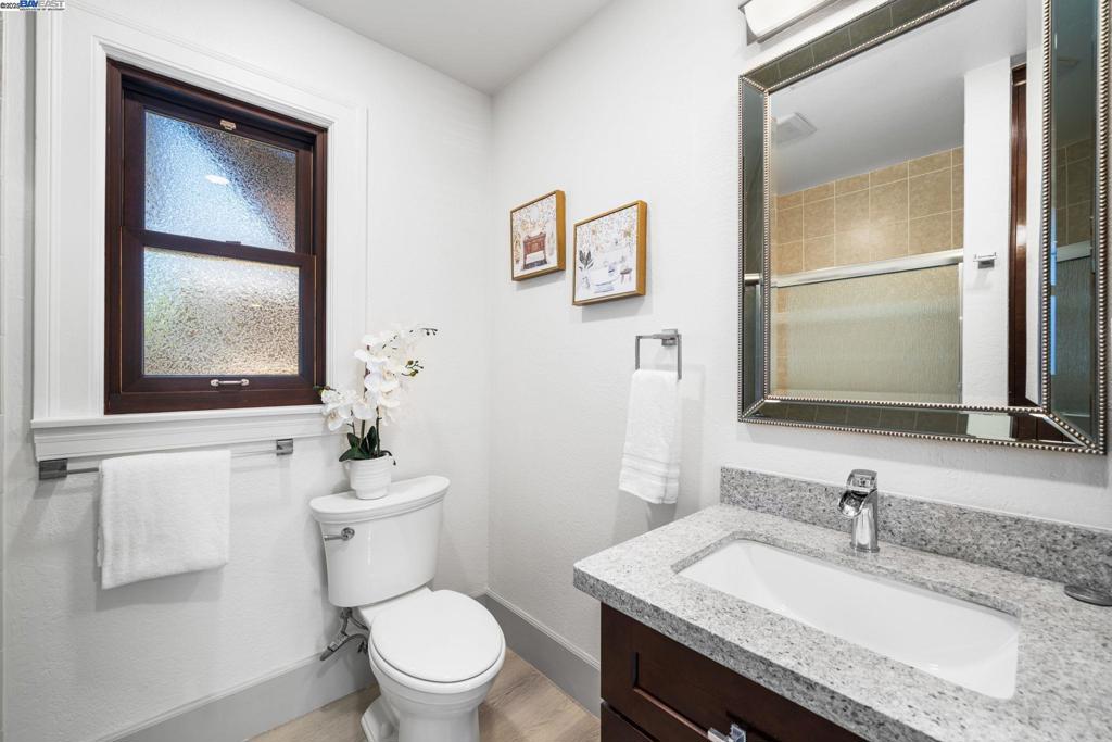 MISSION VALLEY - Residential