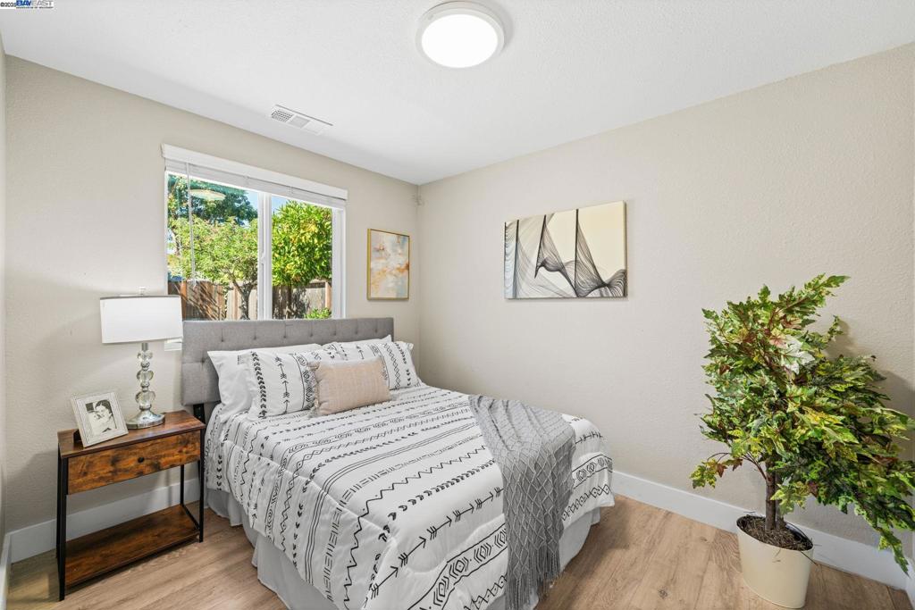 MISSION VALLEY - Residential