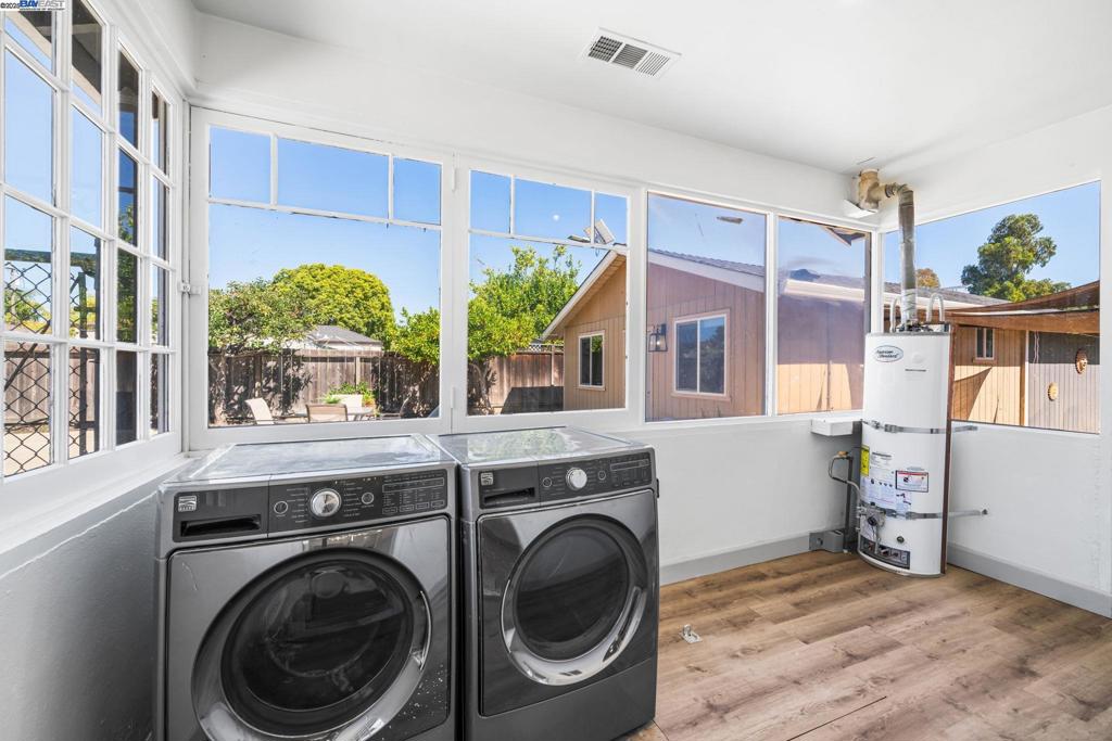 MISSION VALLEY - Residential