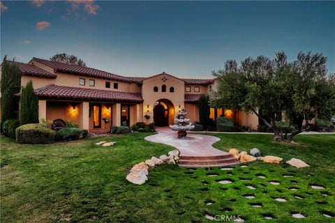 Tiny photo for 3130 Oakdale Rd. RD, Paso Robles, CA 93446 (MLS # SC26202968)