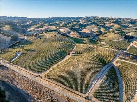 Tiny photo for 3130 Oakdale Rd. RD, Paso Robles, CA 93446 (MLS # SC26202968)
