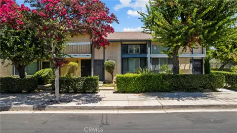 16745 Vanowen St, Los Angeles, CA 91406 - MLS#: SR26148146